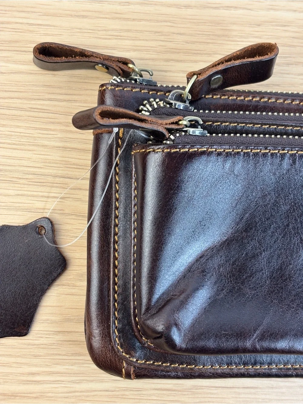 Men's Dark Brown Leather Multi-Pocket Travel Pouch NWOT